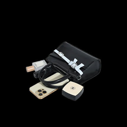 Odette QS 31 — Mini Square Top-Handle Crossbody Bag — (nessuna)