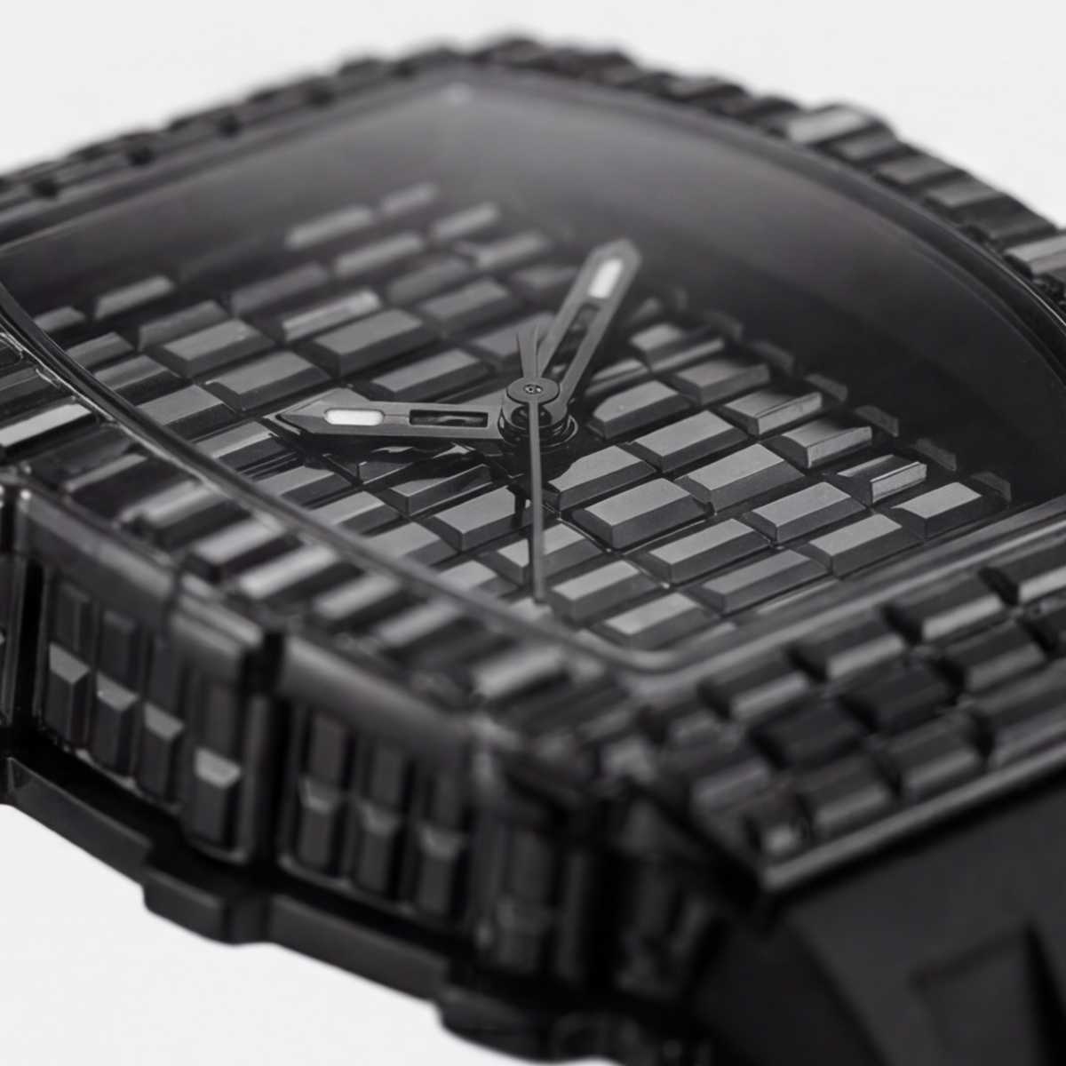 Trillionaire Watch 3 Black — Tonneau-Herren-Quarzuhr mit Baguette-Kristallen und Kautschukarmband