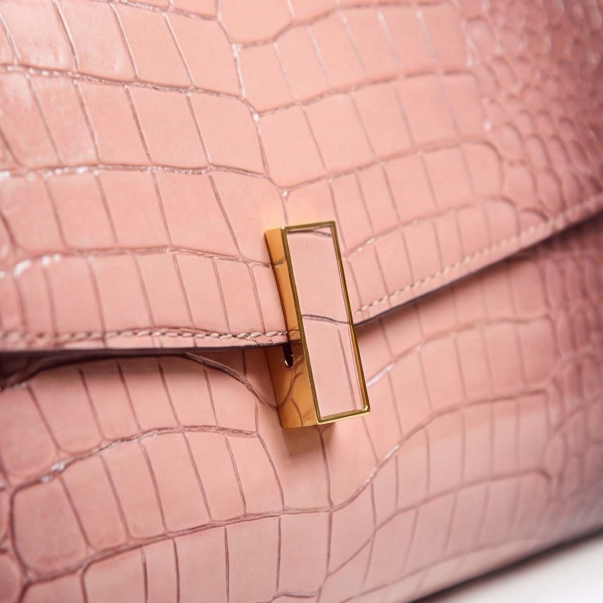 Crokky 2 Pink — 천연 가죽 악어 엠보싱 탑 핸들 크로스바디 백