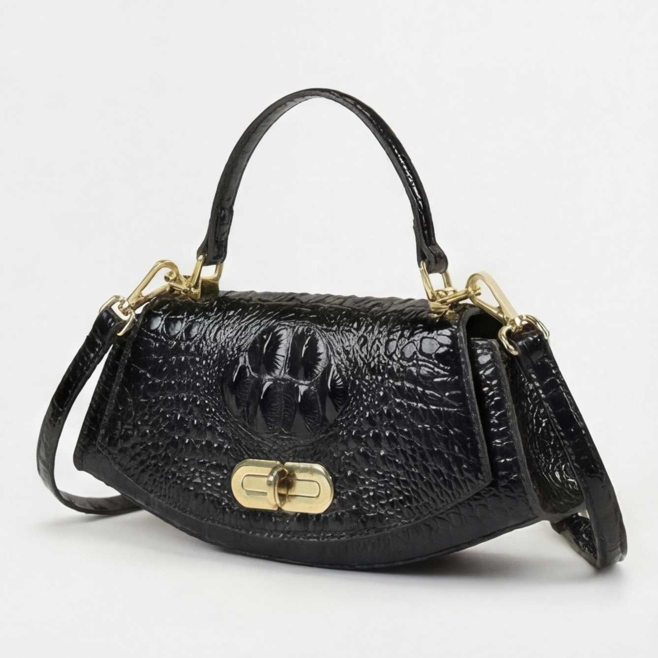 Crokky 4 Black — 크로코 엠보싱 비건 레더 새들 백