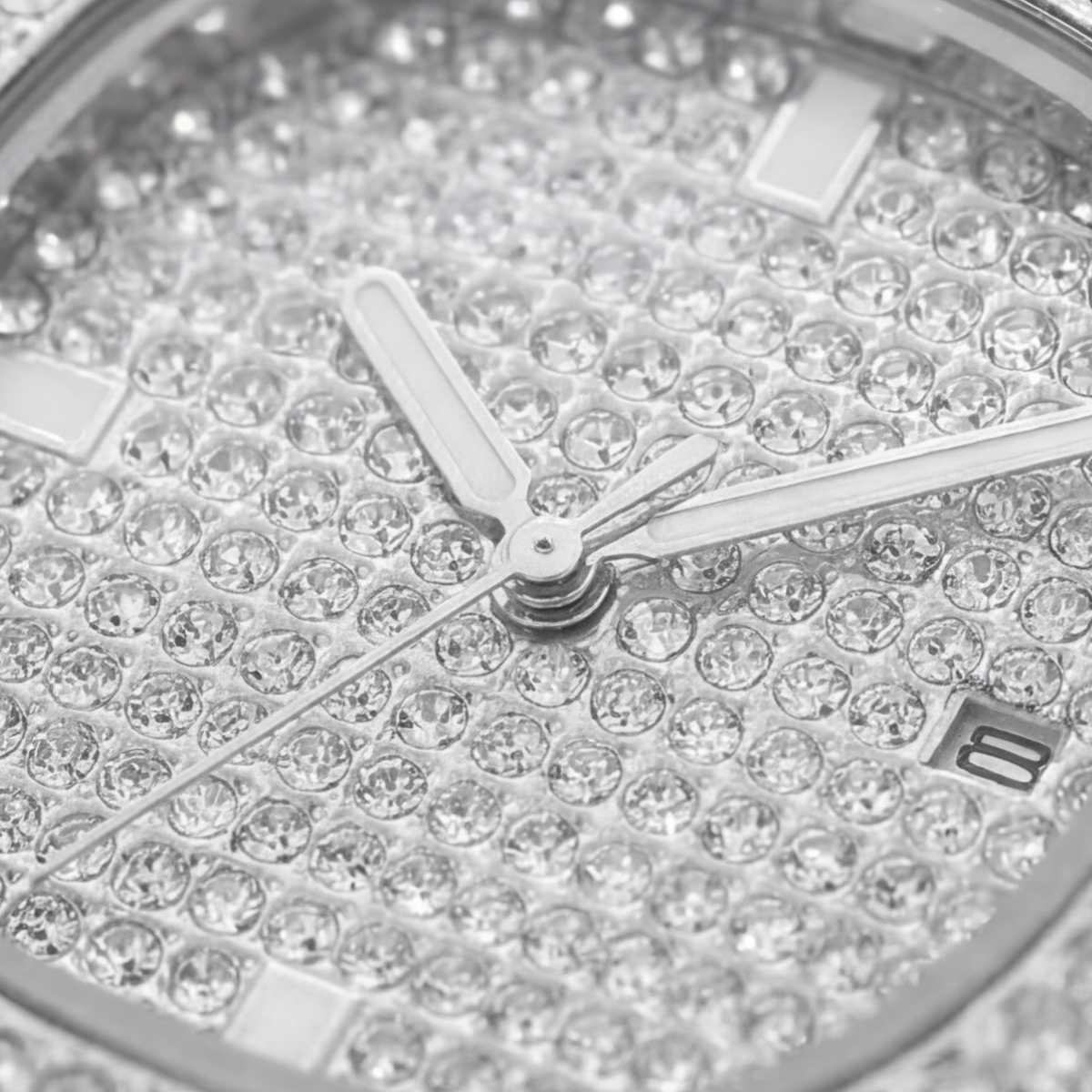 Trillionaire Watch 1 Silver — Męski zegarek kwarcowy ze stali nierdzewnej z pełnym zdobieniem pavé i datownikiem