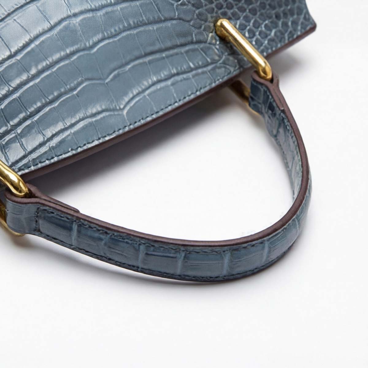 Crokky 2 Blue — 천연 가죽 악어 엠보싱 탑 핸들 크로스바디 백