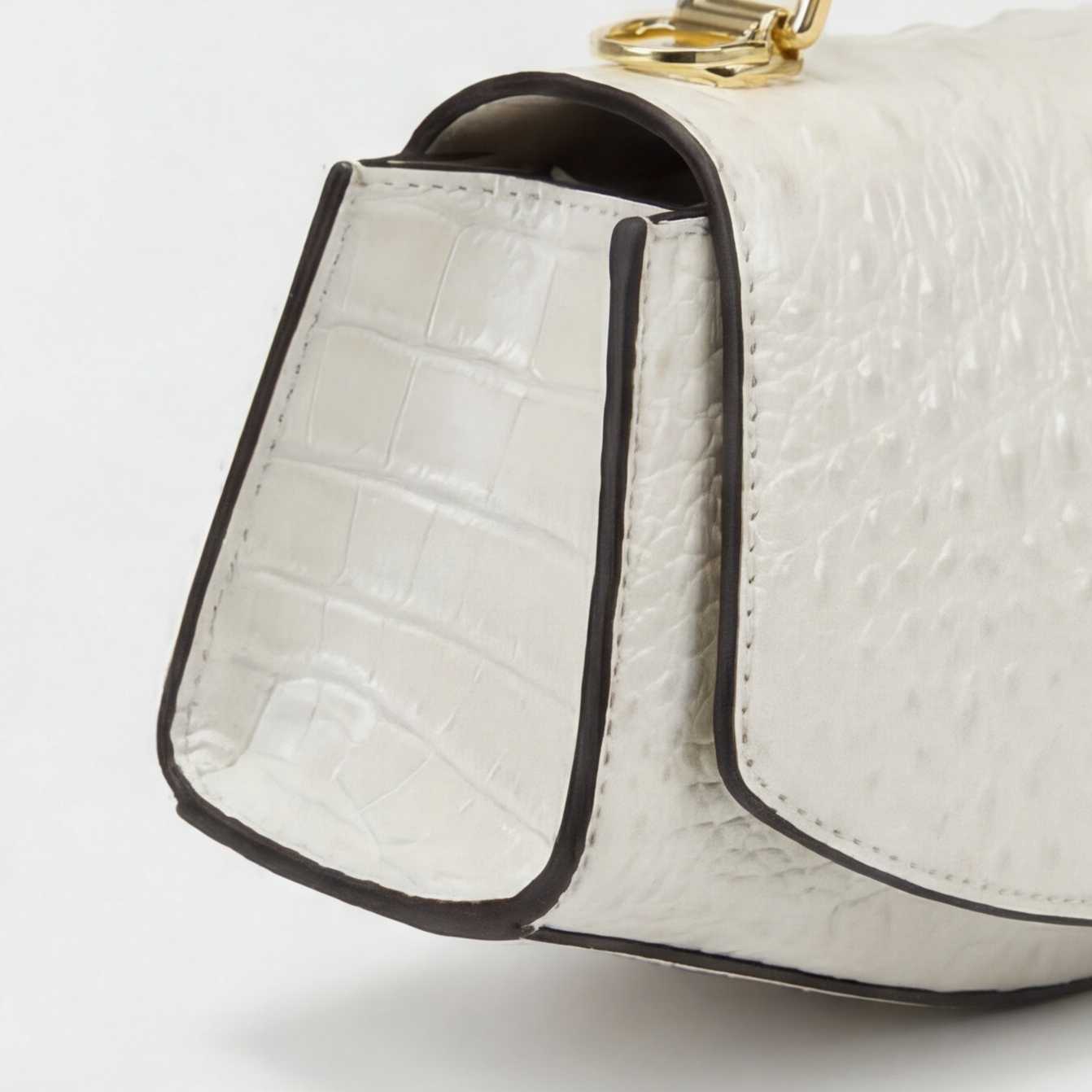 Crokky 4 White — 크로커다일 엠보싱 비건 레더 새들 백