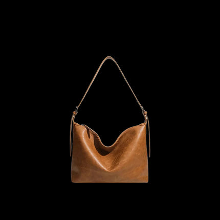 Nomad PR 34 Weekend — Hobo Shoulder Bag — Color=Brown leather 1