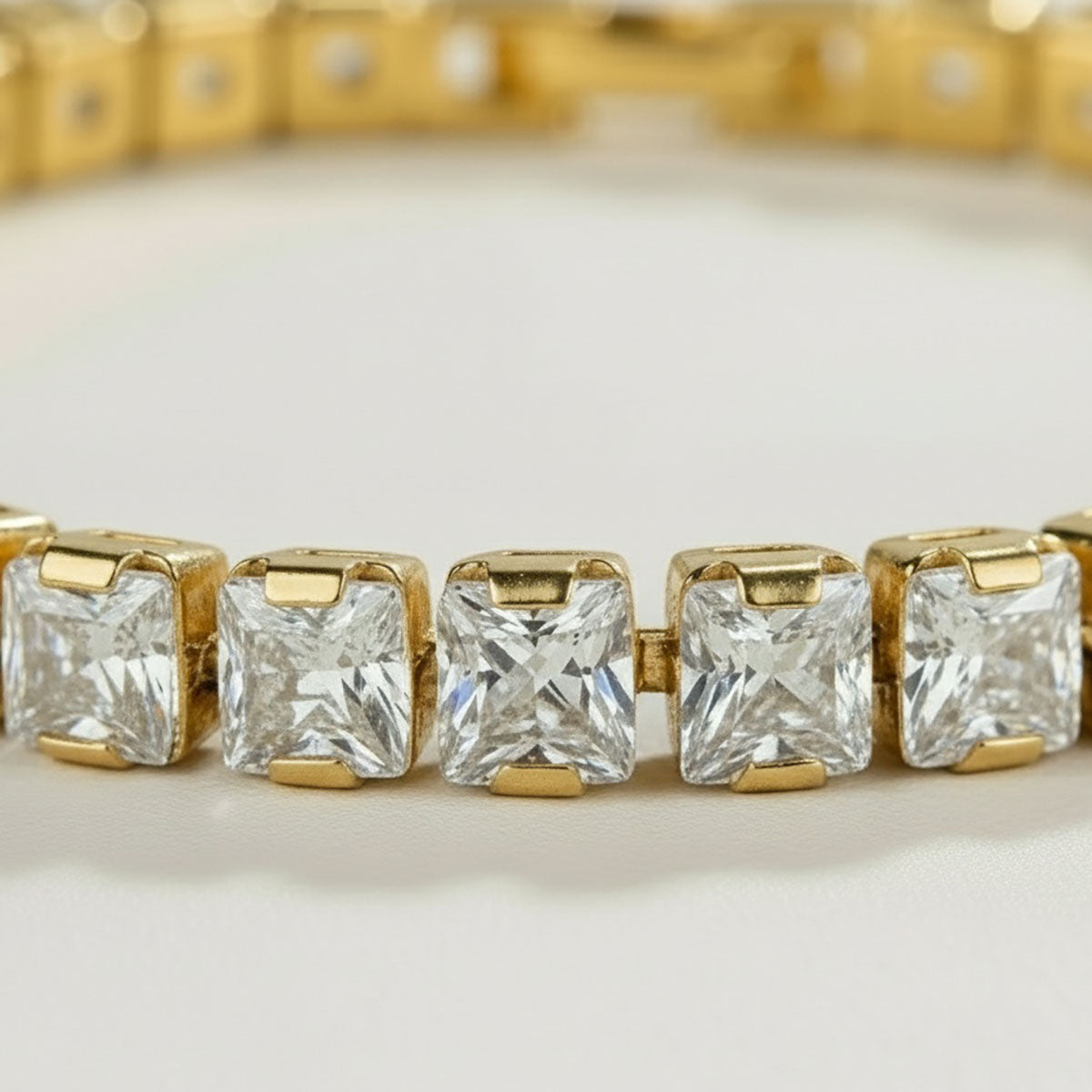Vireve H1 — 5mm Pavé Tennis Bracelet