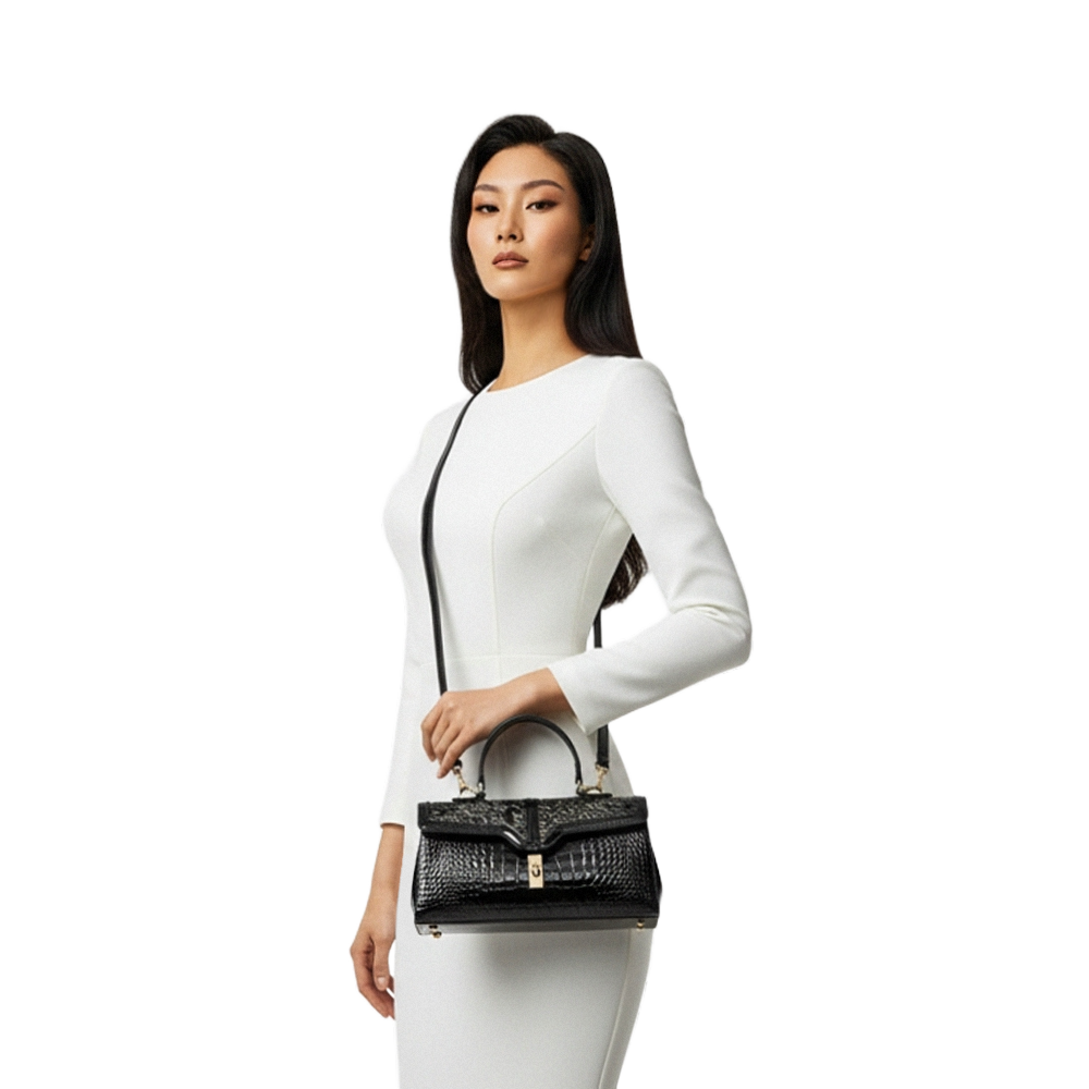 East-West Seraphy XV 90 Cosmo — Henkeltasche mit Schulterriemen