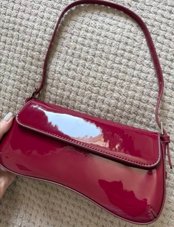 A Clean 44 — Slim Shoulder Baguette Bag · Images from those who chose this product · 14 / 21