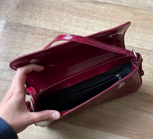 A Clean 44 — Slim Shoulder Baguette Bag · Images from those who chose this product · 17 / 21