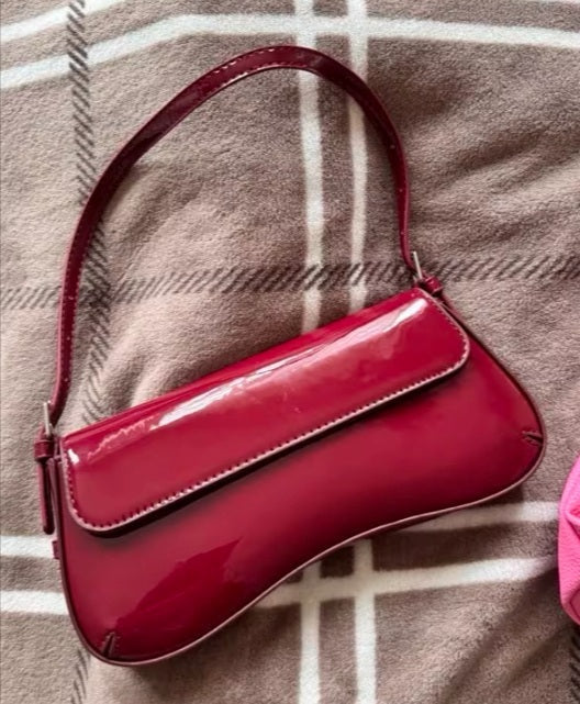 A Clean 44 — Slim Shoulder Baguette Bag · Images from those who chose this product · 20 / 21