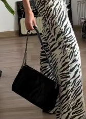 A Minimal 77 — Sac Tote d'Épaule avec Chaîne · Images de celles et ceux qui ont choisi ce produit · 4 / 25