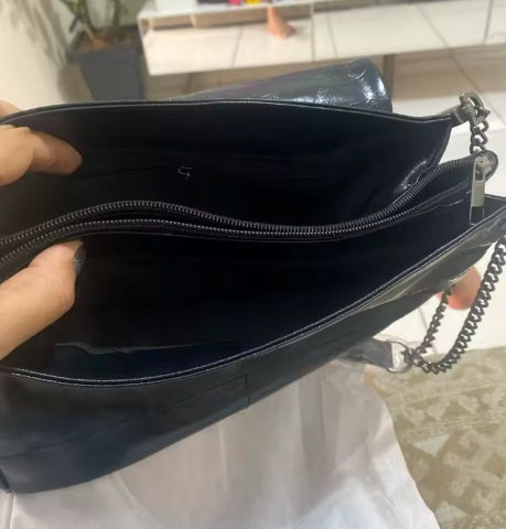 A Minimal 77 — Sac Tote d'Épaule avec Chaîne · Images de celles et ceux qui ont choisi ce produit · 13 / 25