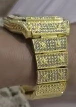 Trillionaire Watch 2 Gold — Orologio al quarzo da uomo quadrato con pavé e numeri romani · Immagini di chi ha scelto il prodotto · 2 / 4